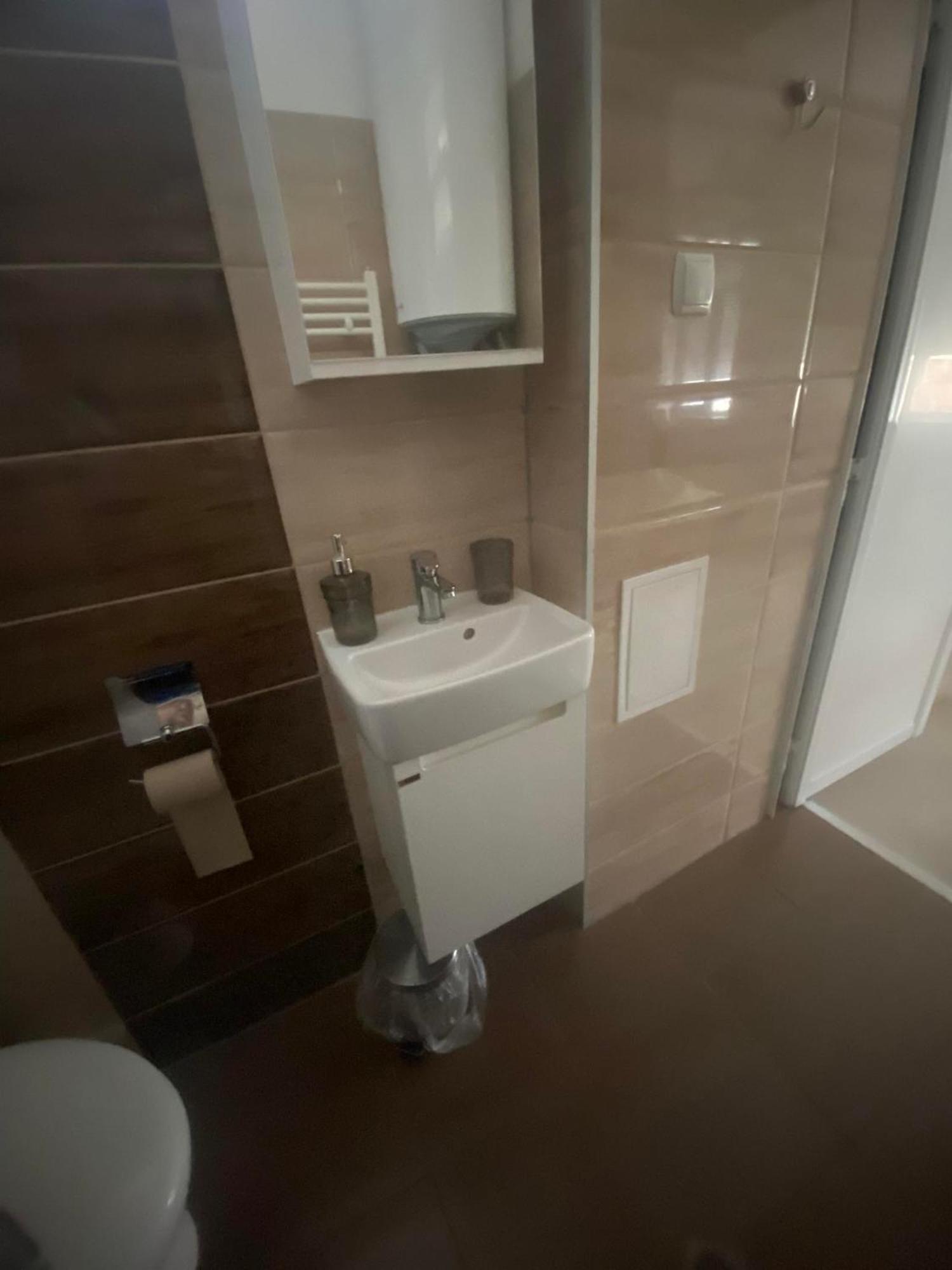 Apartment Nv Лутерщад Айзлебен Екстериор снимка